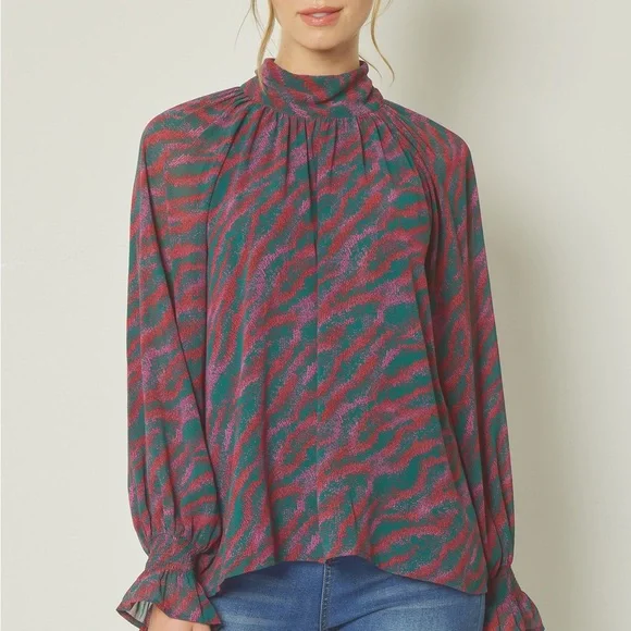 🌹🌹🌹ENTRO Tie in the back blouse🌹🌹🌹 - Picture 4 of 10